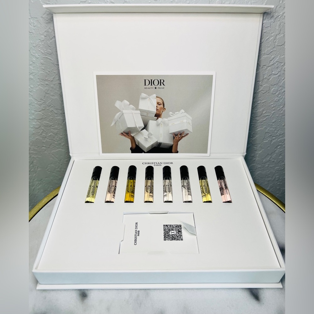 PARFUMS CHRISTIAN DIOR 8 pc La Collection Privée Fragrance Sample Set NIB
